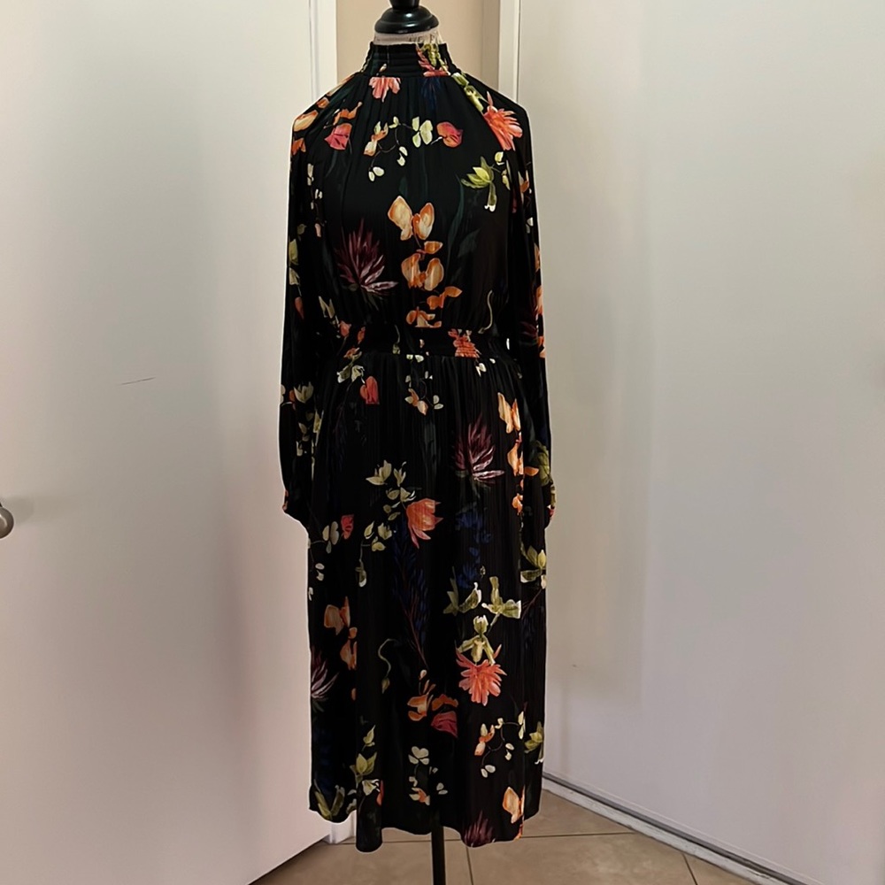 Gorgeous Dress!